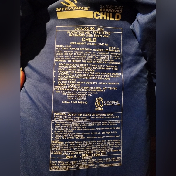 Stearns Youth Life Jacket 30-50 lbs - Picture 2 of 2